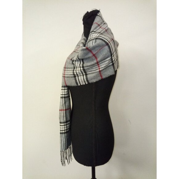 Bundle of 2 V. Fraas Black Red Pair of Scarves One Size - Picture 3 of 11